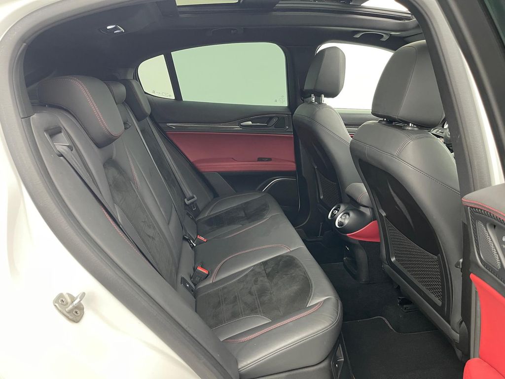 Alfa Romeo Stelvio 2020