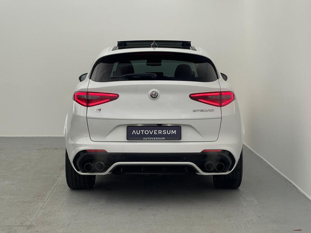 Alfa Romeo Stelvio 2020