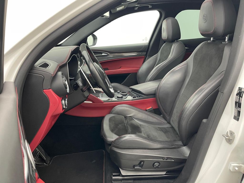 Alfa Romeo Stelvio 2020