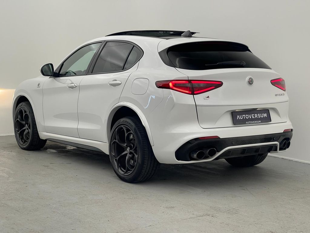 Alfa Romeo Stelvio 2020