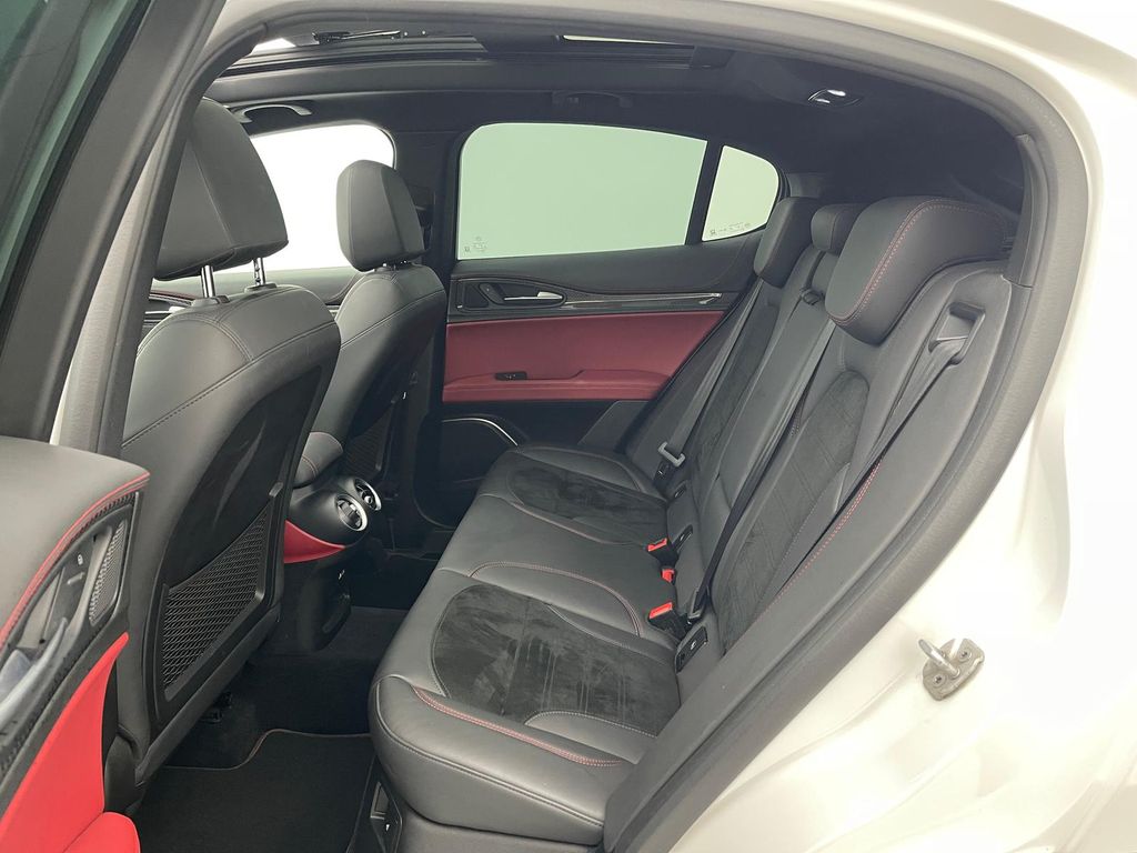 Alfa Romeo Stelvio 2020