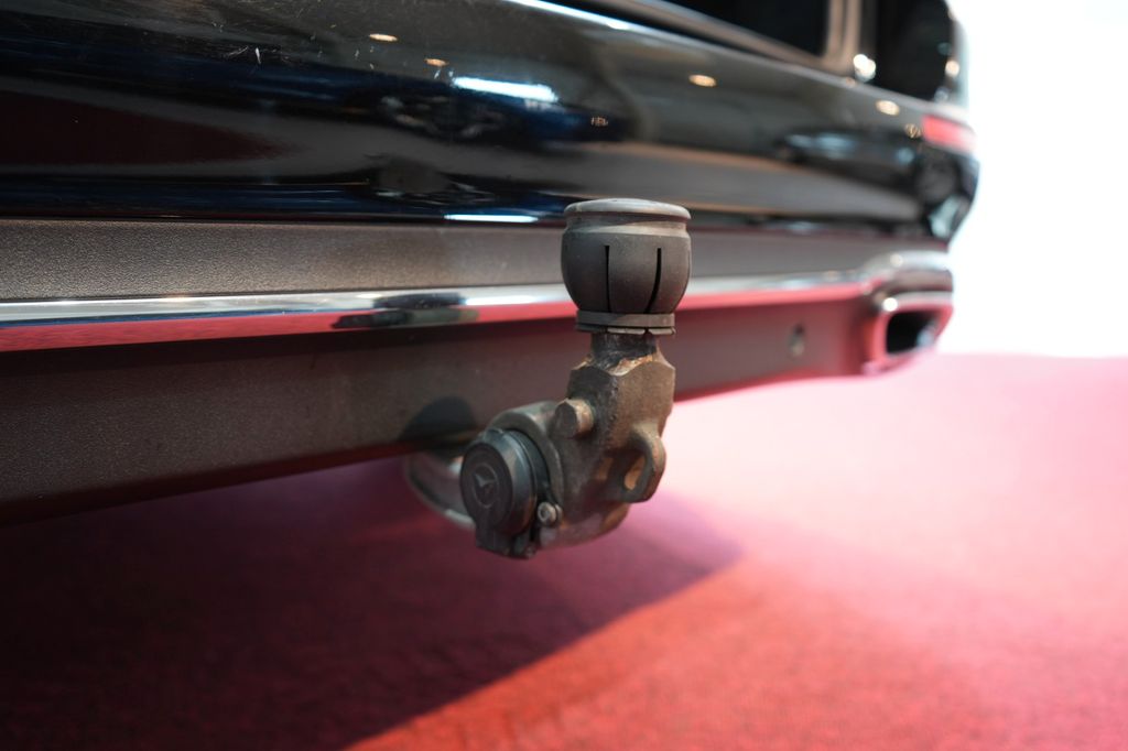 Mercedes-Benz E 220 2022