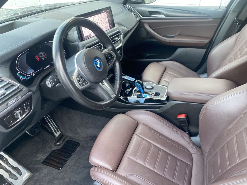 BMW iX3 2022