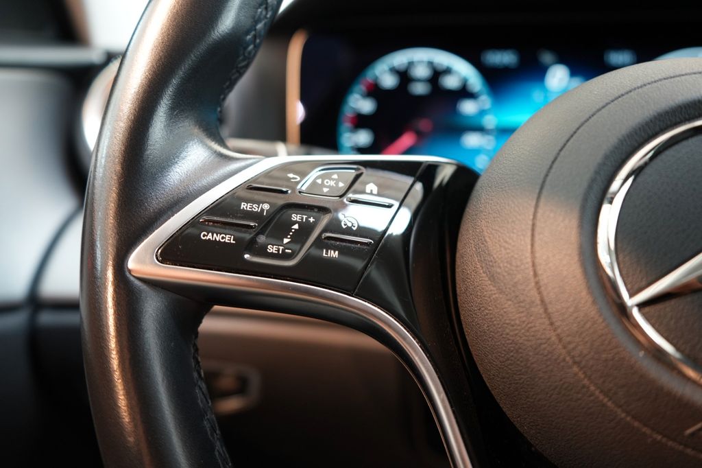 Mercedes-Benz E 220 2022