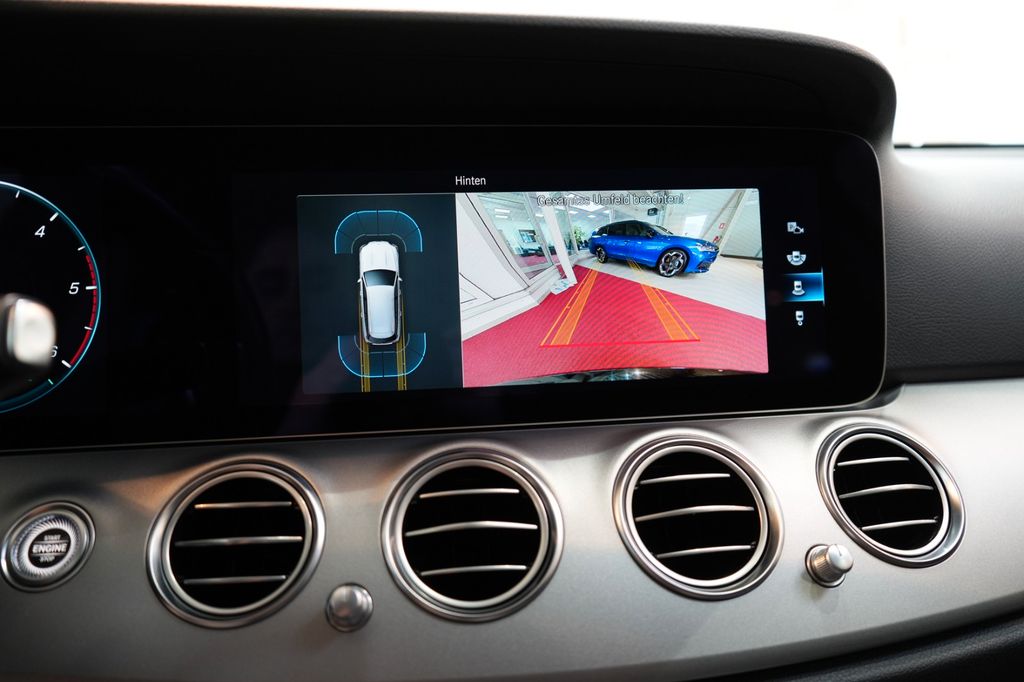 Mercedes-Benz E 220 2022