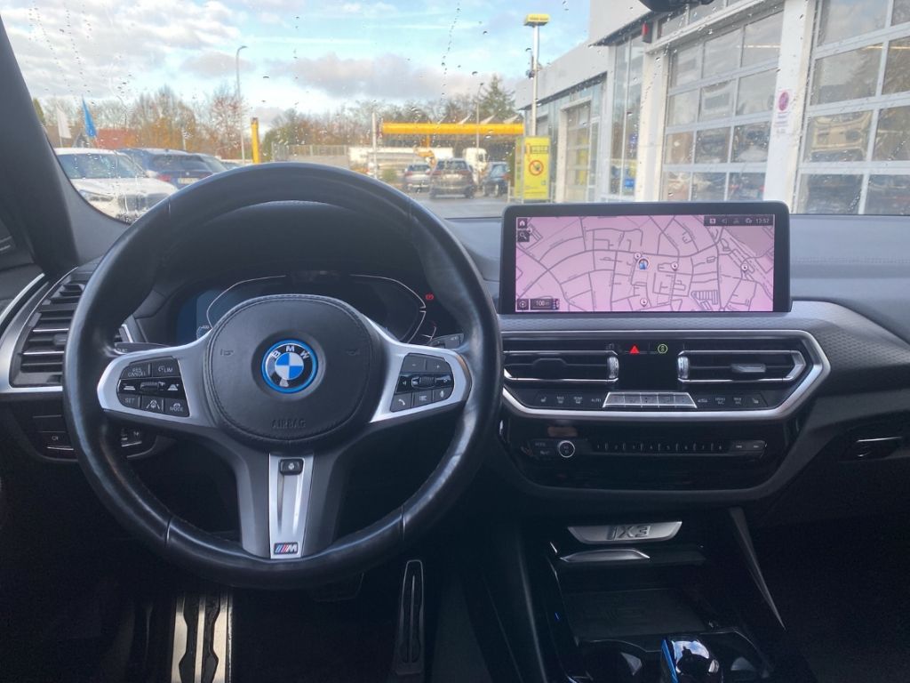 BMW iX3 2022