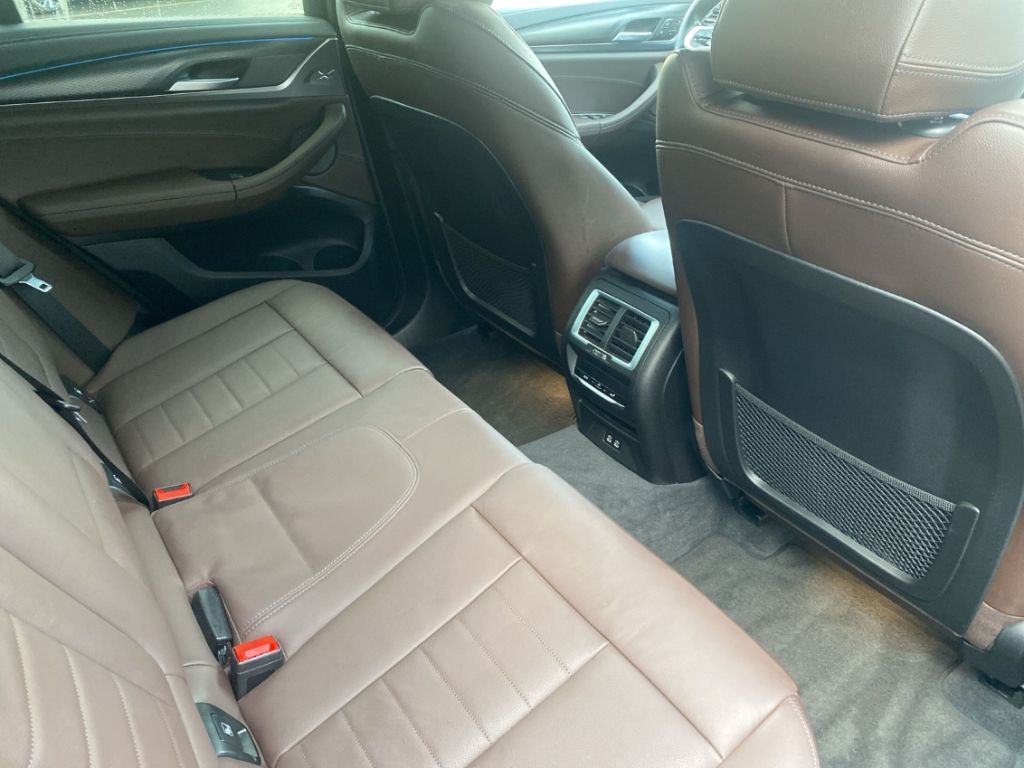 BMW iX3 2022