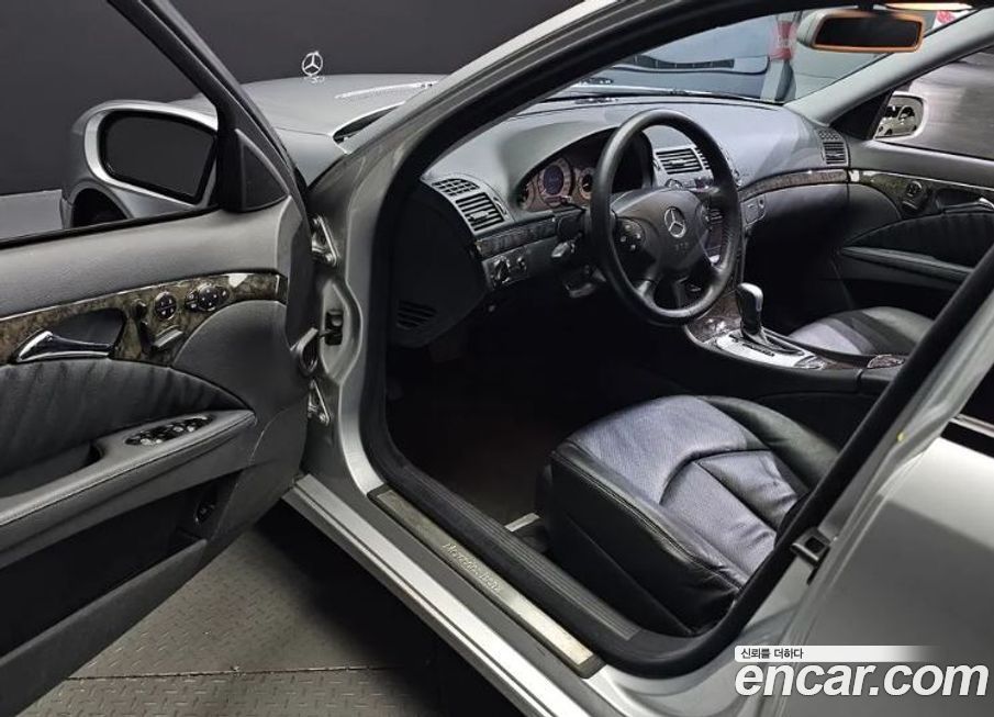 Mercedes-Benz E-Class 2006