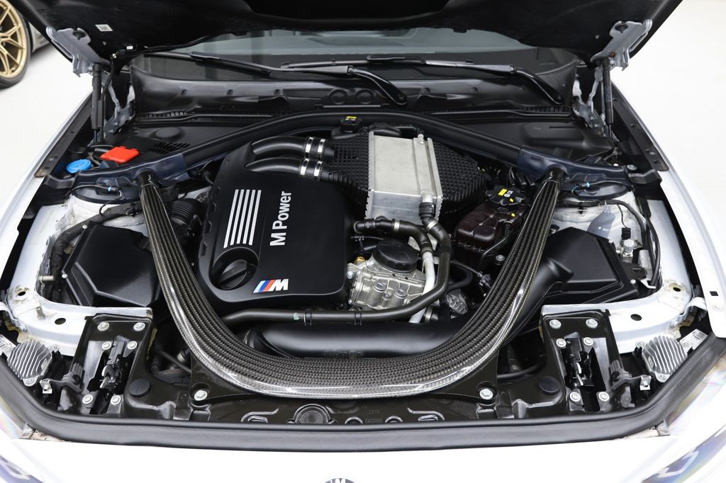 BMW M2 2021