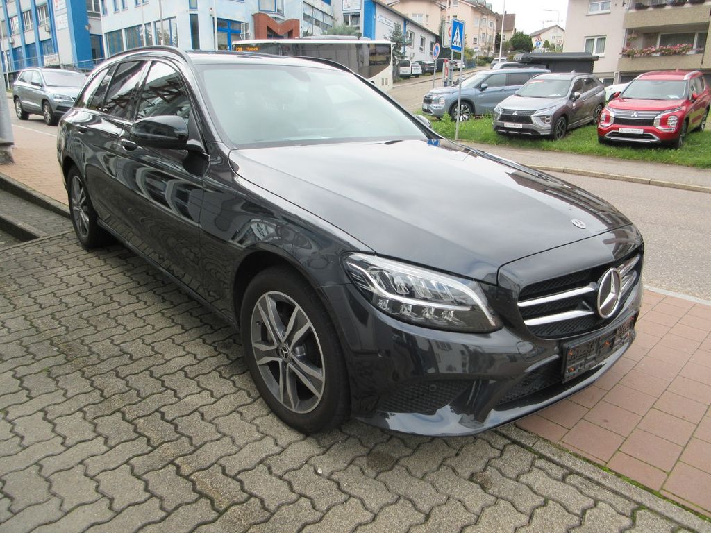 Mercedes-Benz C 300 2019