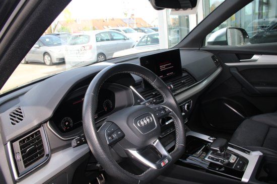 Audi SQ5 2022