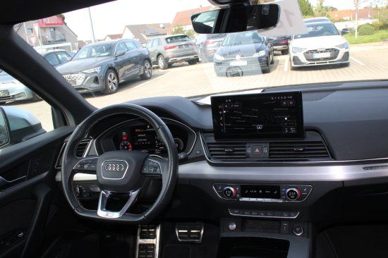 Audi SQ5 2022