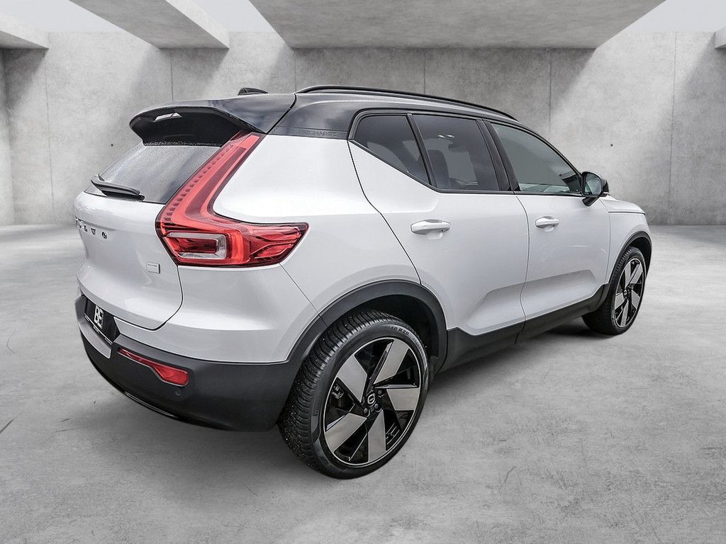 Volvo XC40 2022