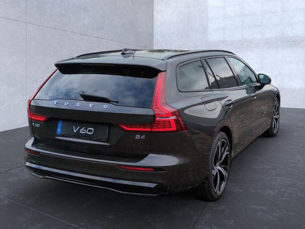 Volvo V60 2024