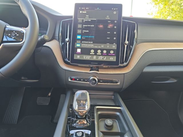 Volvo XC60 2025