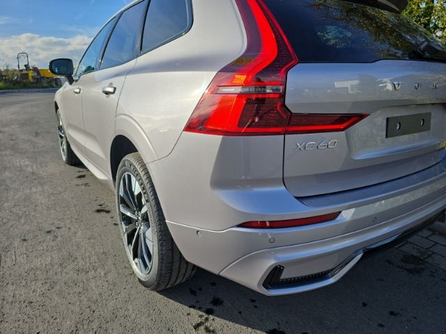 Volvo XC60 2025