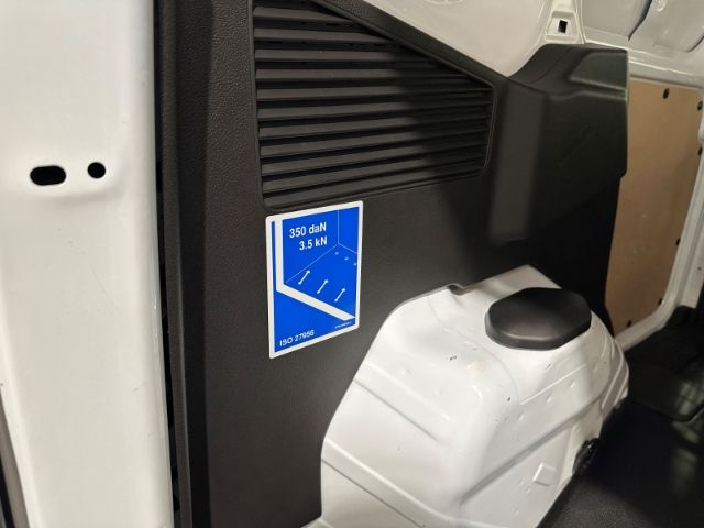 Ford Transit Courier 2021