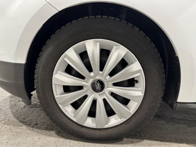 Ford Transit Courier 2021