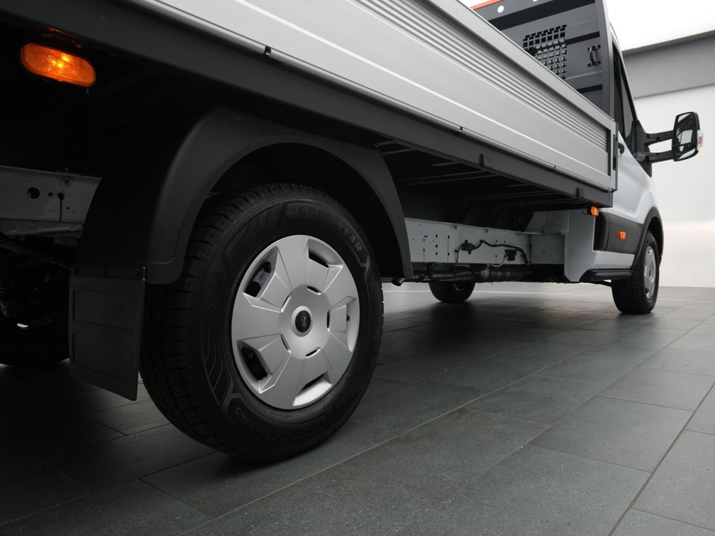 Ford Transit 2025