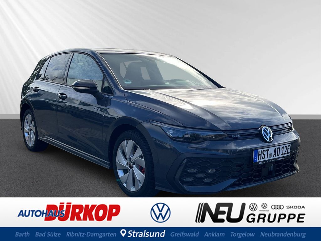 Volkswagen Golf 2025