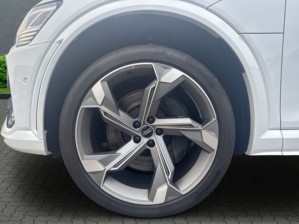 Audi e-tron 2021