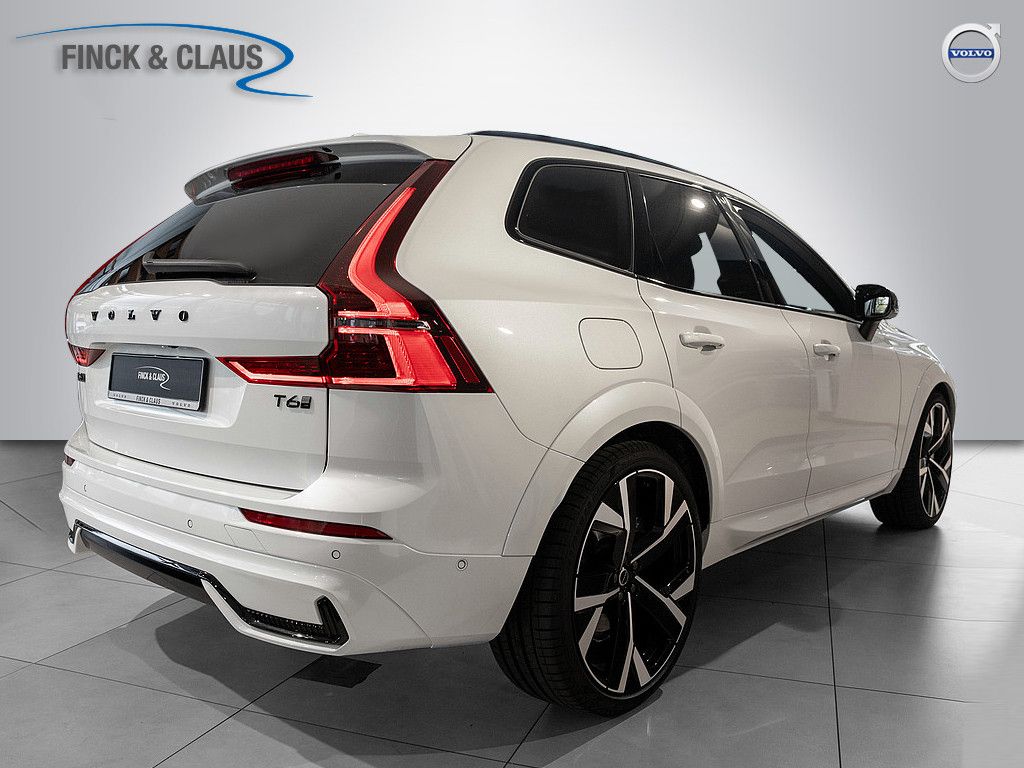 Volvo XC60 2025