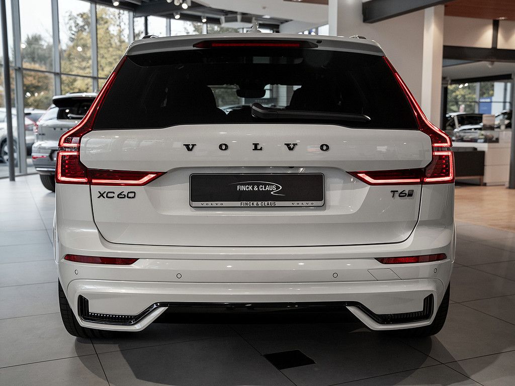 Volvo XC60 2025