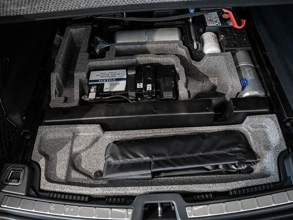 Volvo XC60 2025