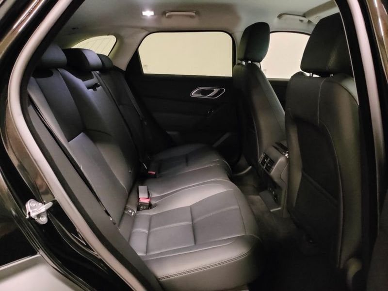 Land Rover Range Rover Velar 2025