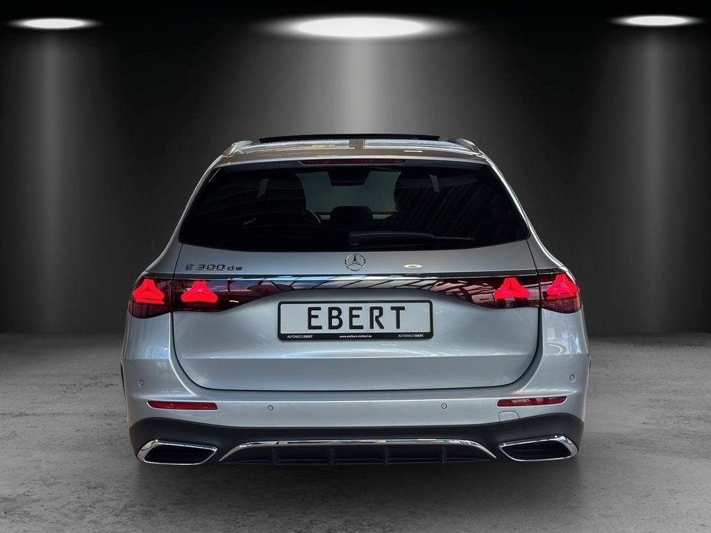 Mercedes-Benz E 300 2023