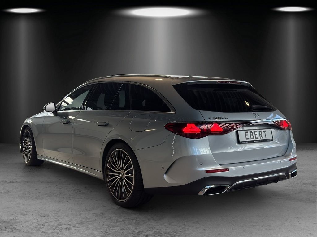 Mercedes-Benz E 300 2023