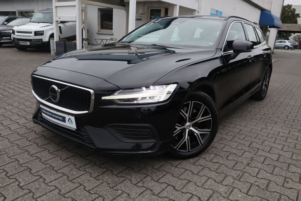 Volvo V60 2023