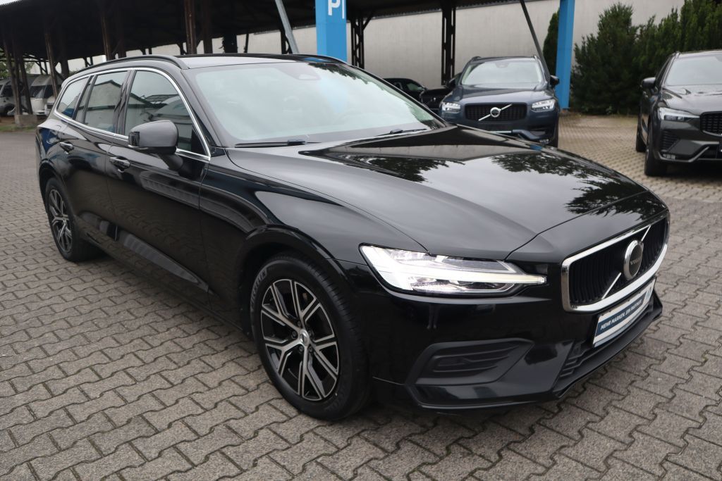 Volvo V60 2023