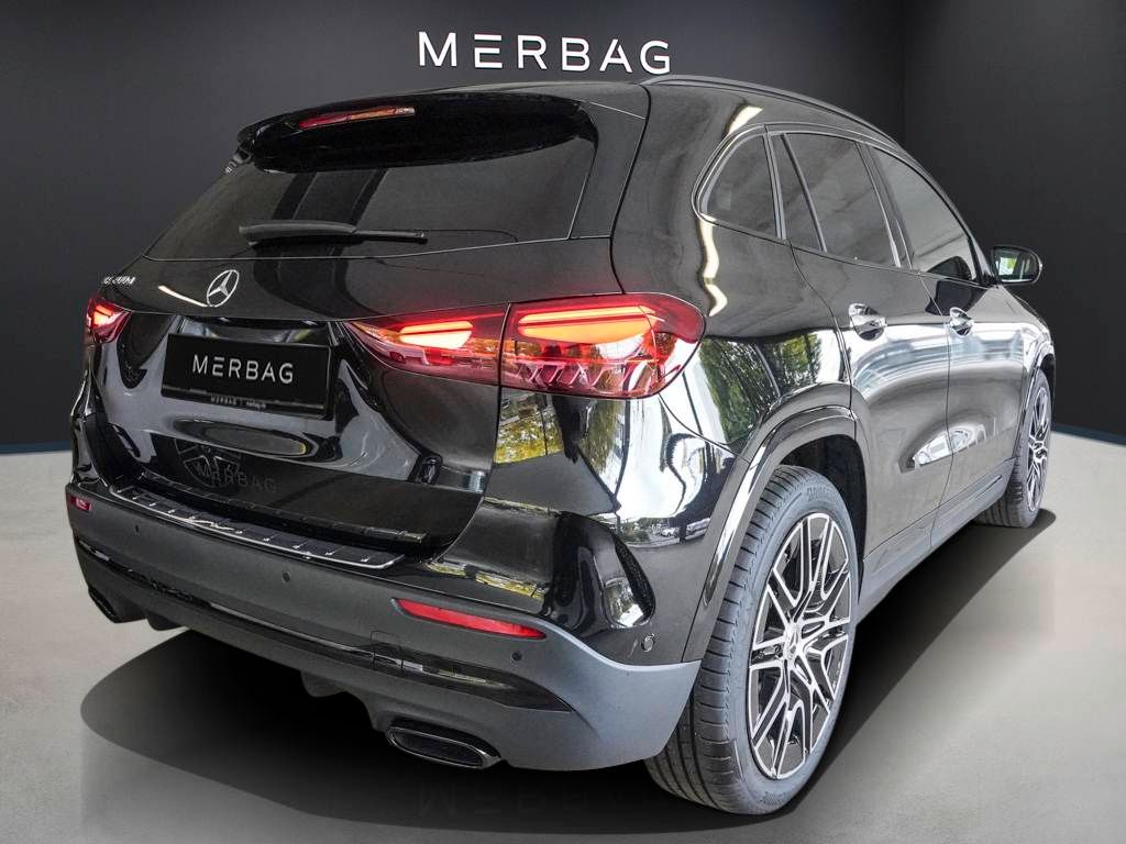 Mercedes-Benz GLA 200 2025
