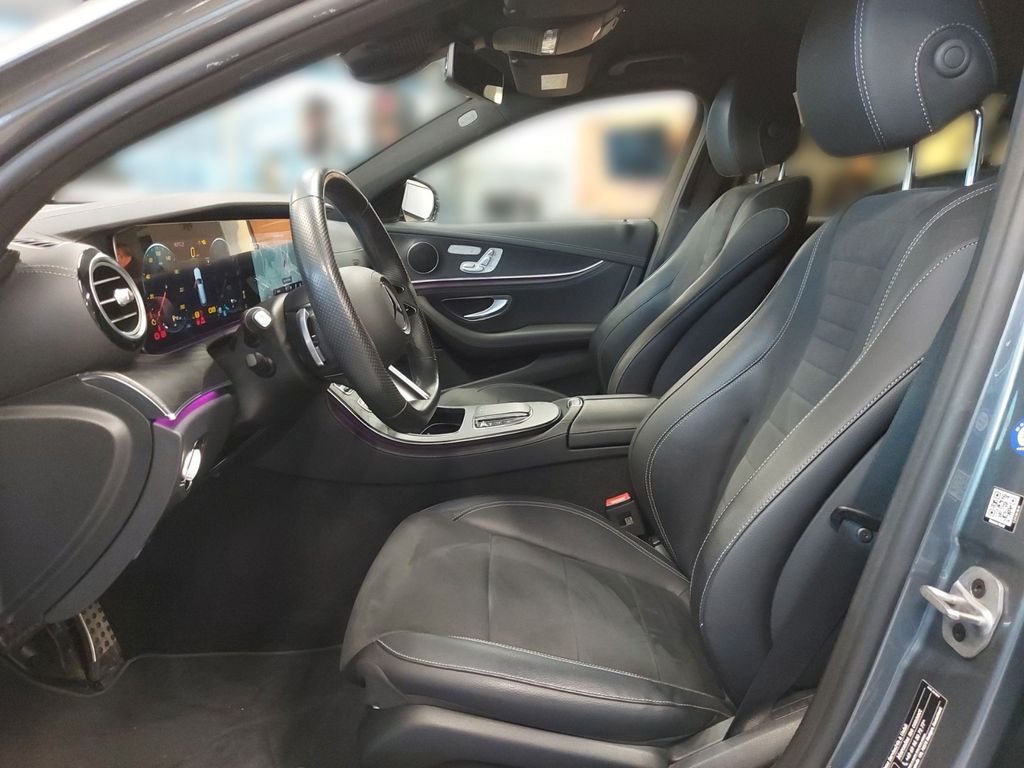 Mercedes-Benz E 300 2022