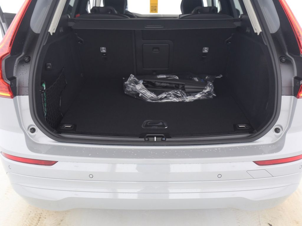 Volvo XC60 2025