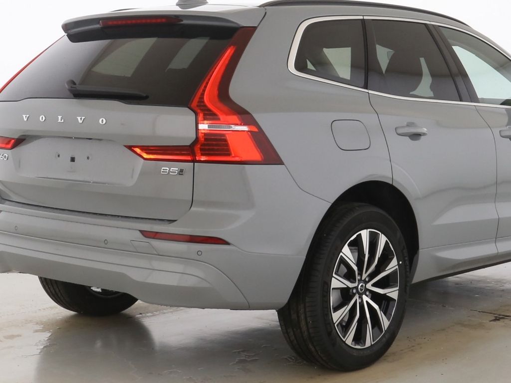 Volvo XC60 2025