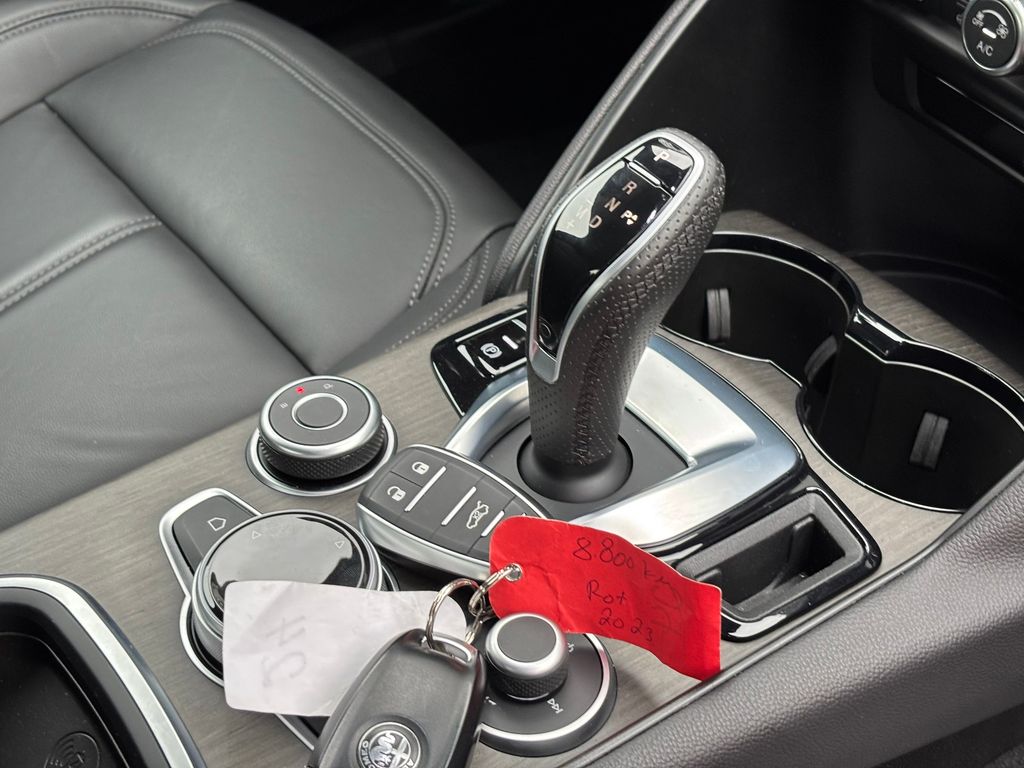 Alfa Romeo Giulia 2023