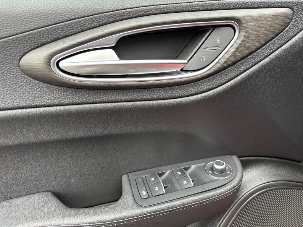 Alfa Romeo Giulia 2023