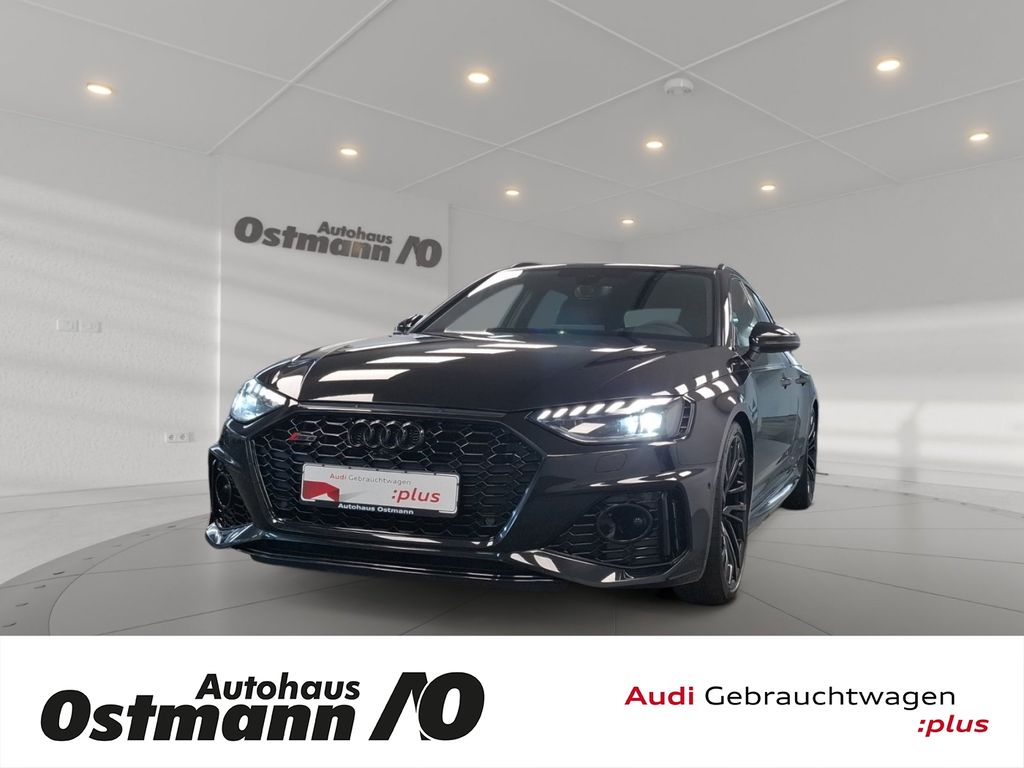 Audi RS4 2023