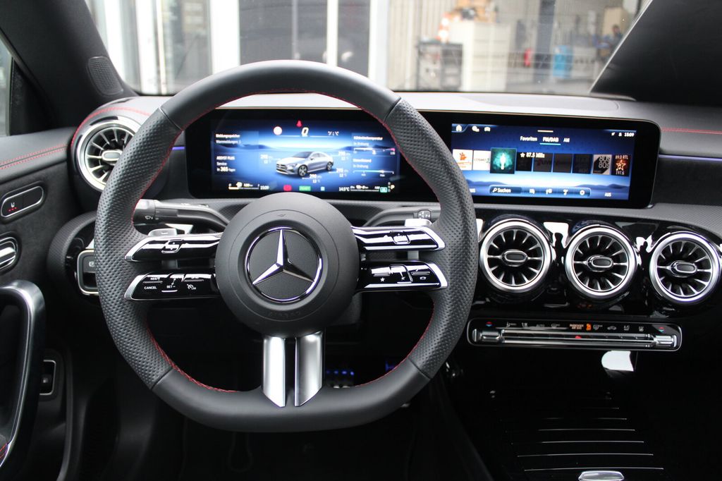 Mercedes-Benz CLA 250 2025