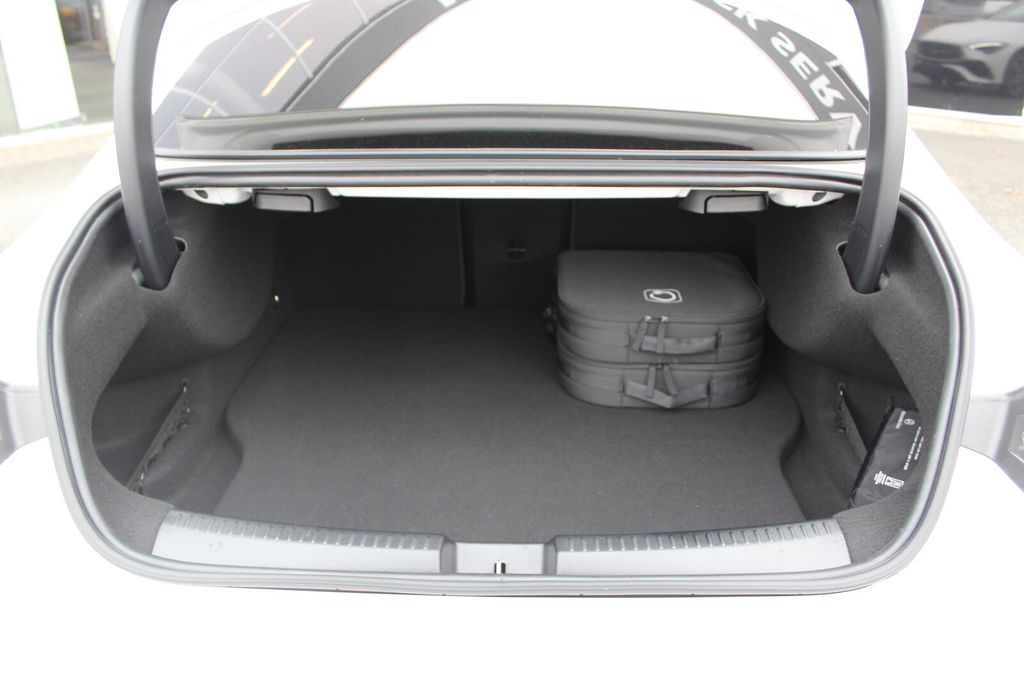 Mercedes-Benz CLA 250 2025