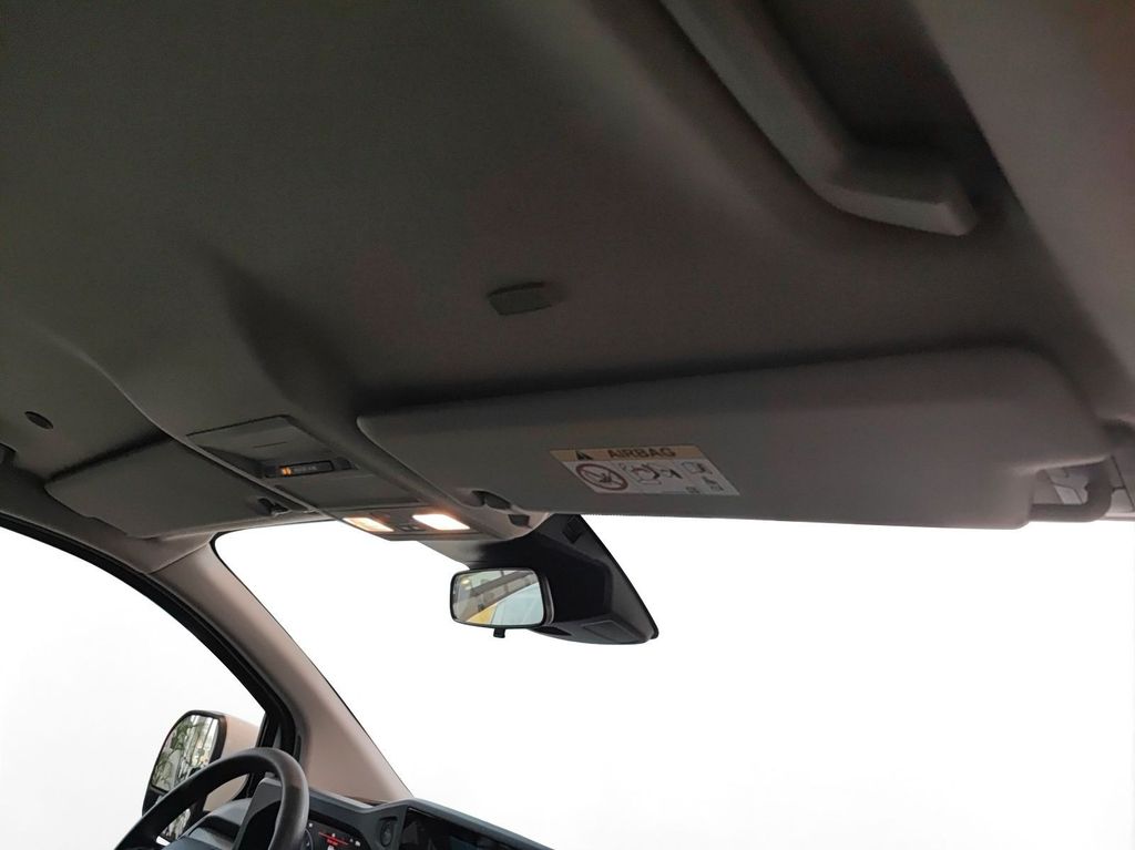 Volkswagen T7 Transporter 2025