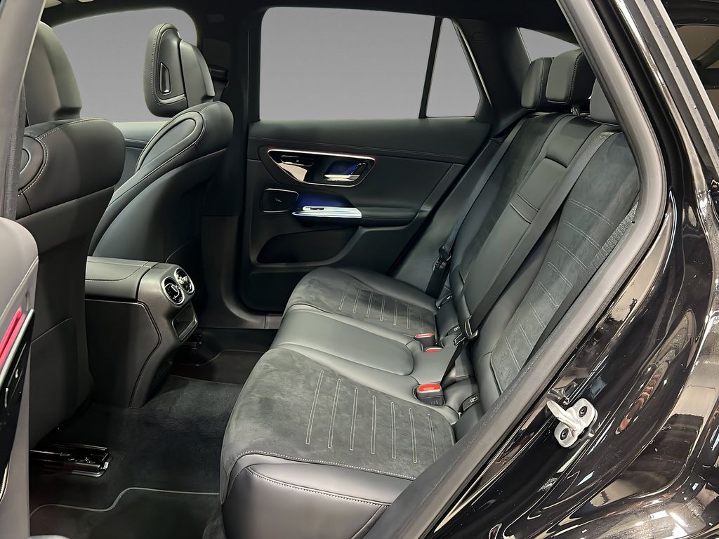 Mercedes-Benz GLC 300 2025