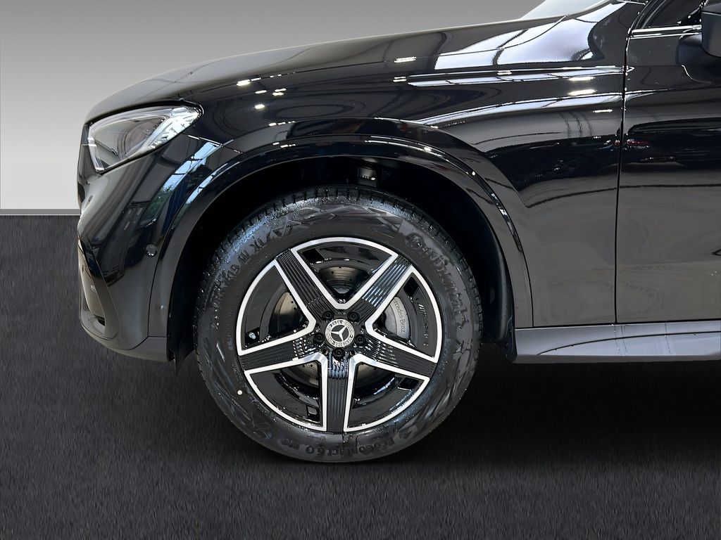 Mercedes-Benz GLC 300 2025