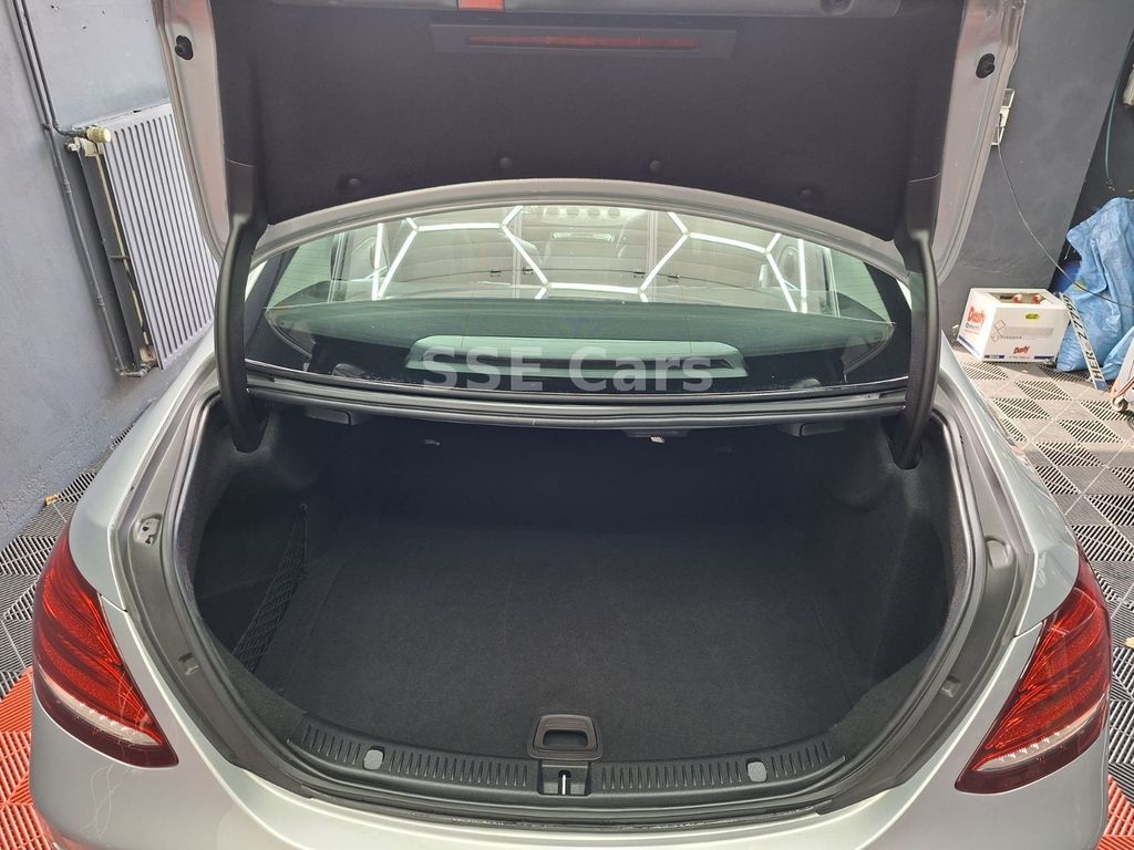 Mercedes-Benz E 220 2020