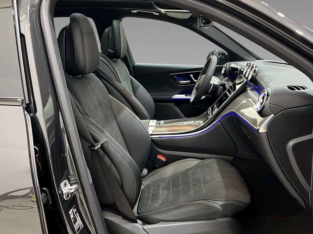 Mercedes-Benz GLC 300 2025