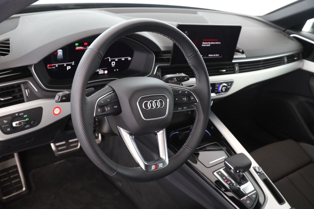 Audi A4 2024