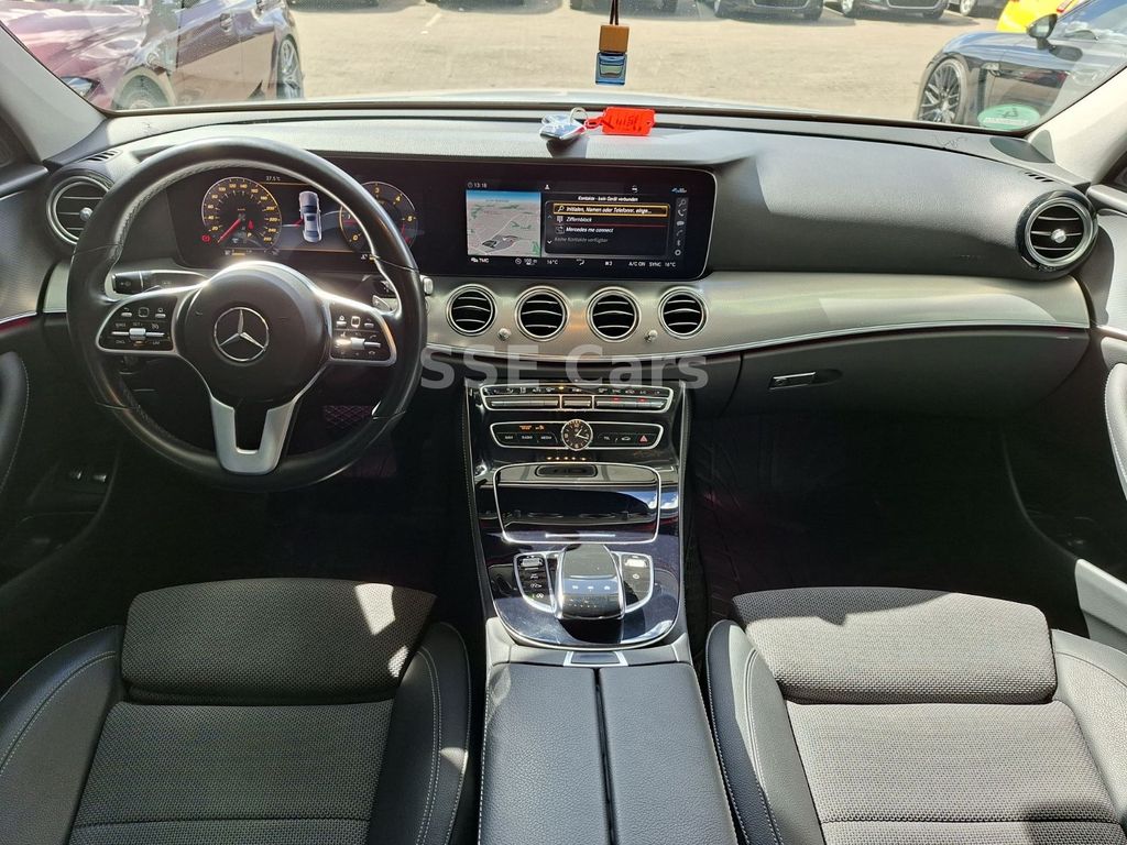 Mercedes-Benz E 220 2020