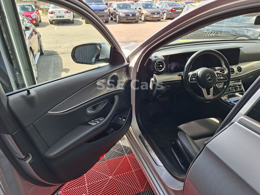 Mercedes-Benz E 220 2020